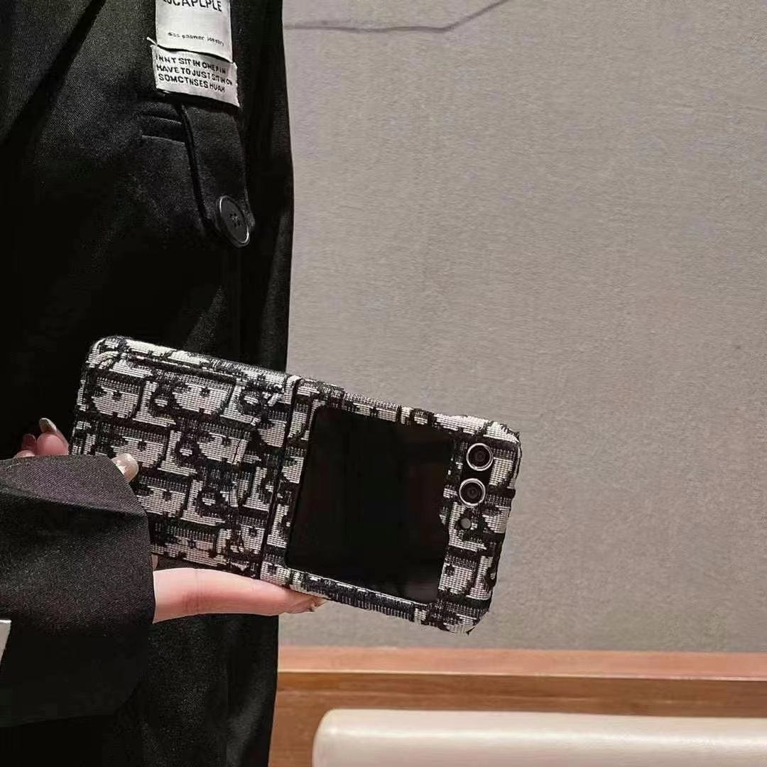 HypedEffects Dior-Inspired Samsung Z Flip Case – Available for Z Flip 3, 4, 5, and 6