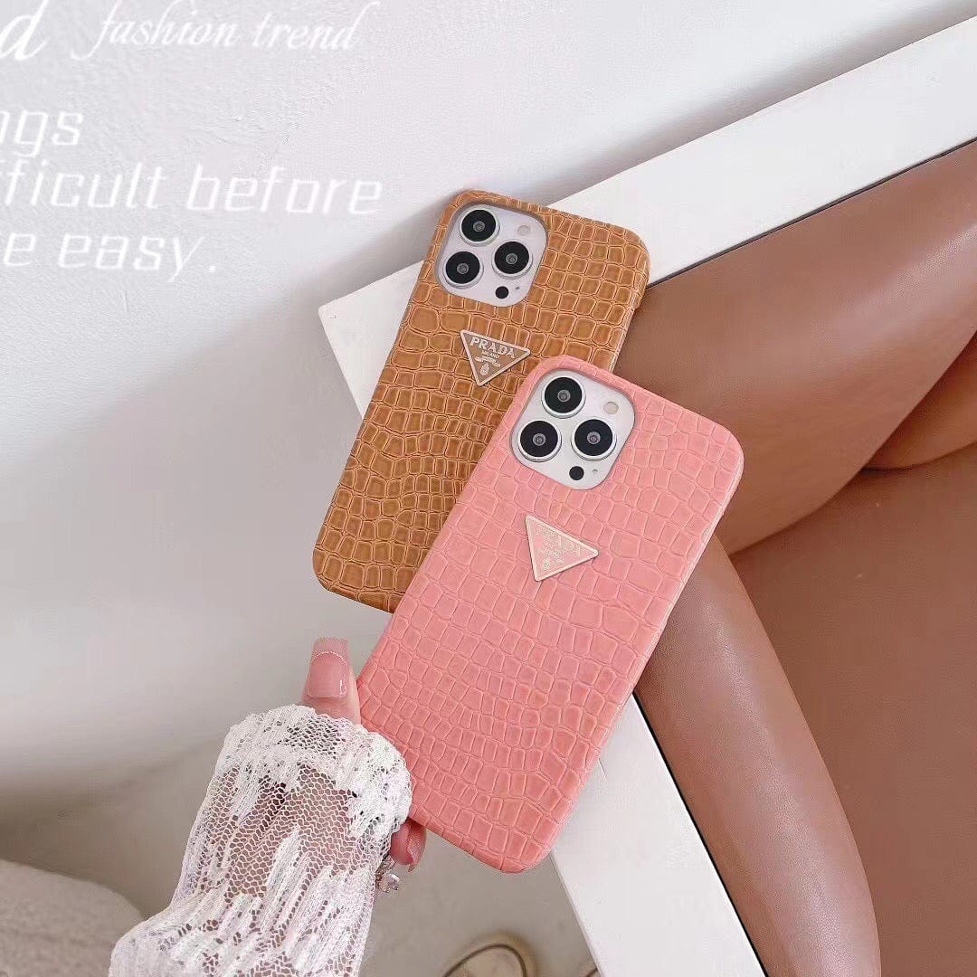 HypedEffects Leather Phone Case for iPhone 13 | iPhone 14 | iPhone 15