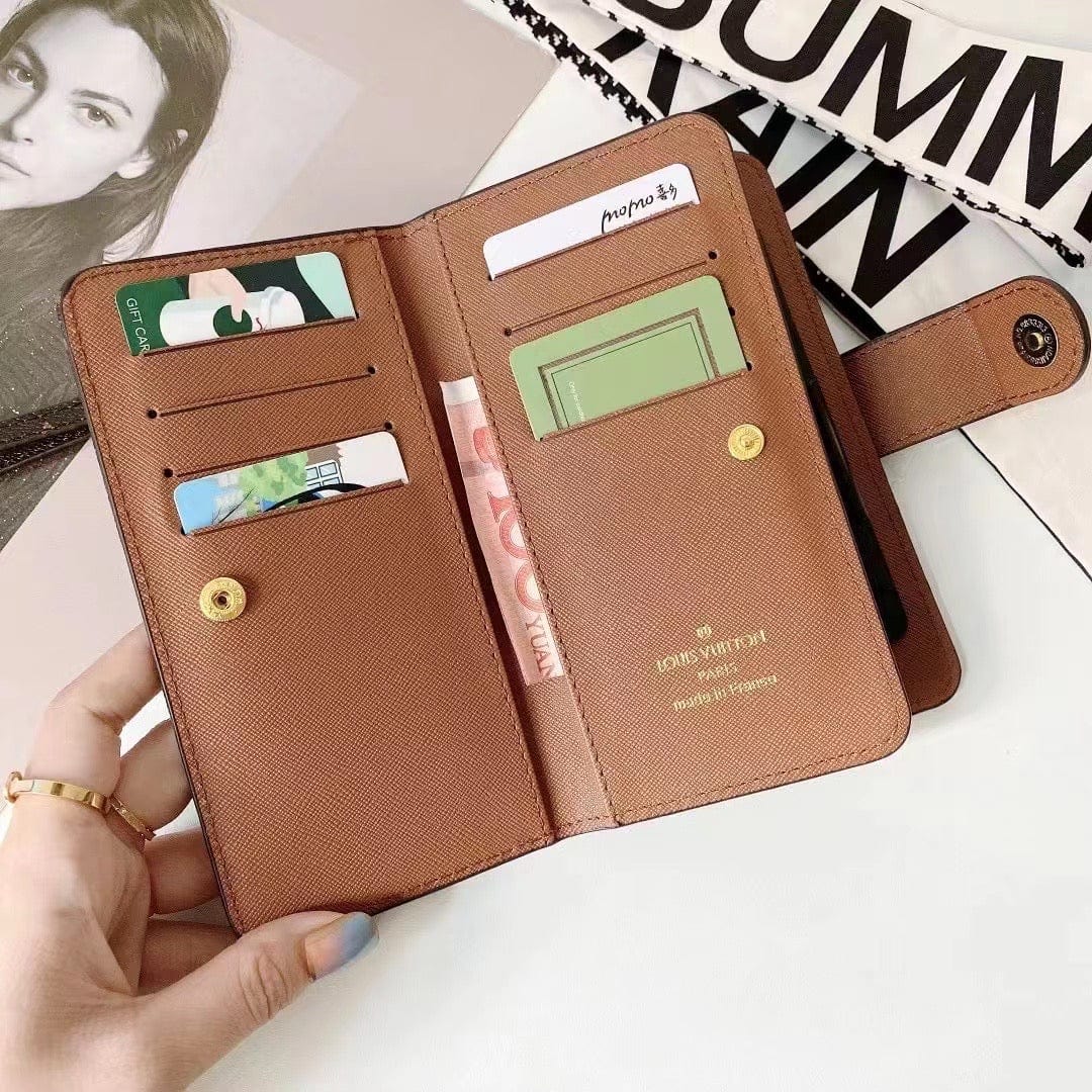 HypedEffects louis vuitton And gucci iPhone Folio Cases (Double Layer)