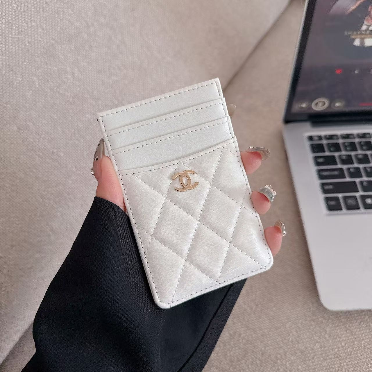 Chanel Quilted Slim Card Holder with Gold CC Logo – Multi-Slot Card Case