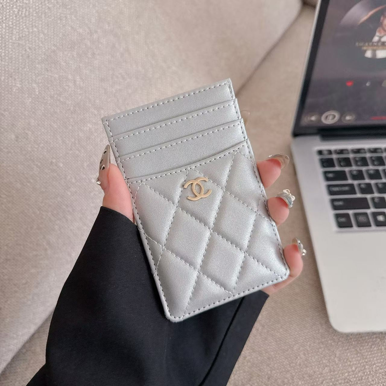 Chanel Quilted Slim Card Holder with Gold CC Logo – Multi-Slot Card Case