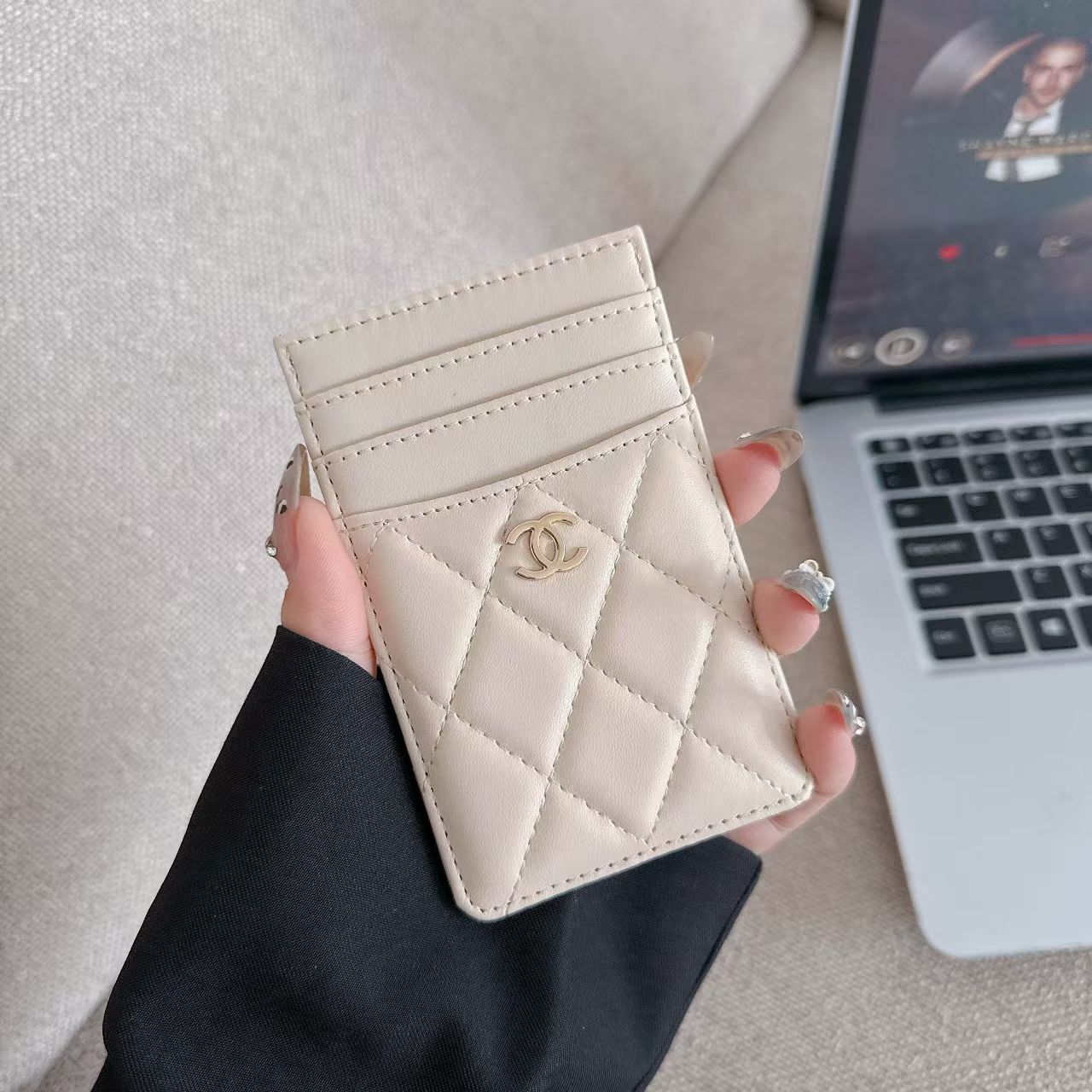 Chanel Quilted Slim Card Holder with Gold CC Logo – Multi-Slot Card Case