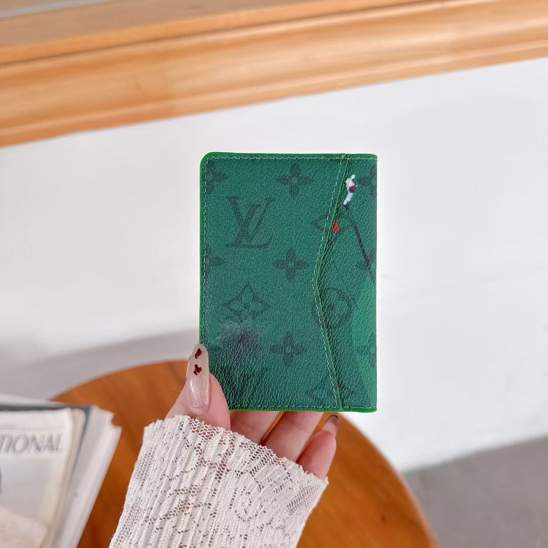 Louis Vuitton & Gucci Monogram Bifold Card Holder – Slim Designer Card Wallet
