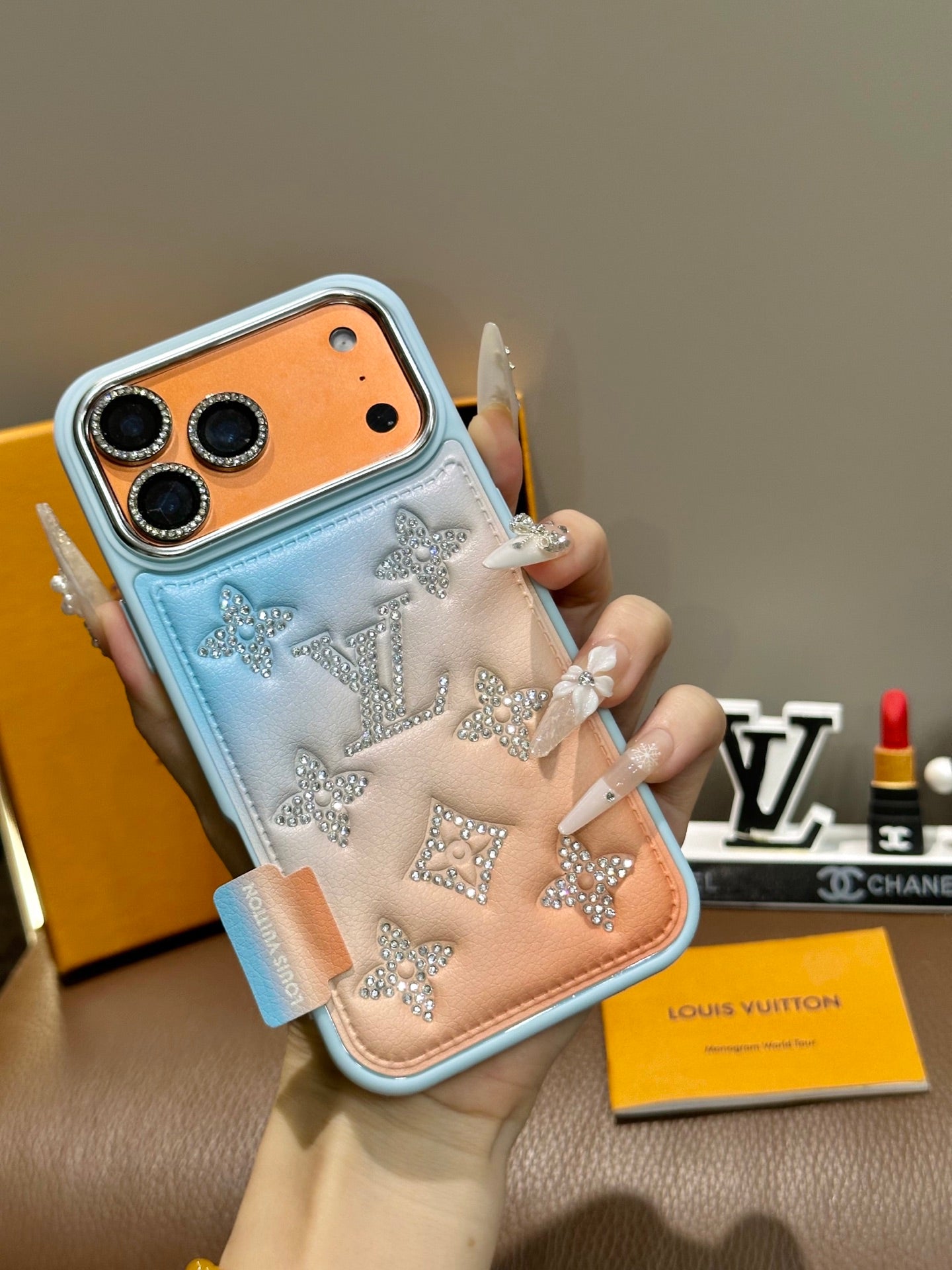 Louis Vuitton Crystal Monogram Gradient iPhone Case – iPhone 13 to 17 Pro Max