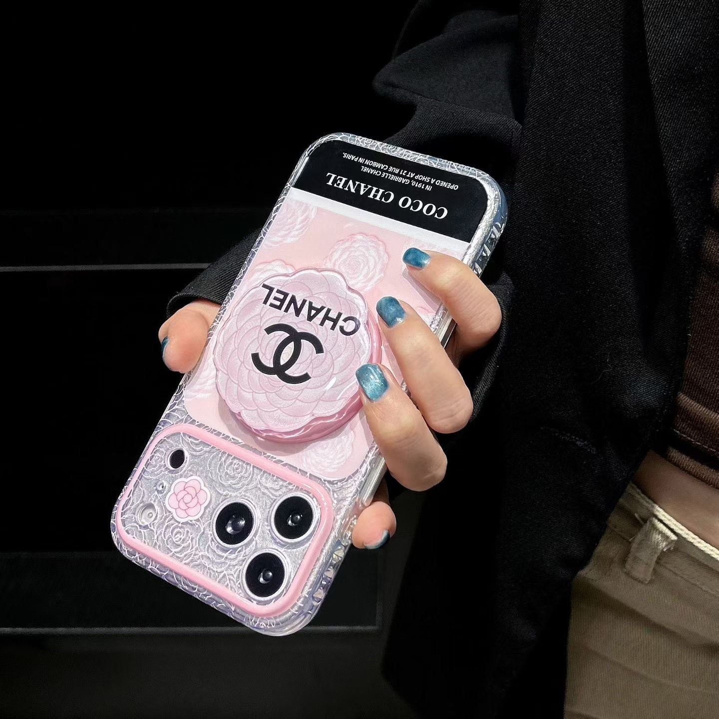 Chanel Camellia MagSafe iPhone Case with Flower Grip Stand – iPhone 15 to 17 Pro Max
