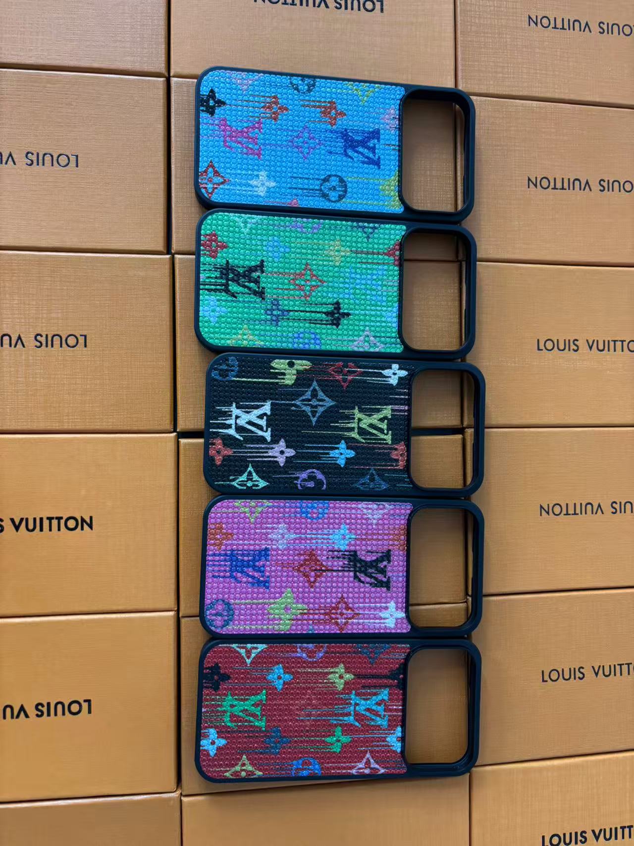 Louis Vuitton Drip Monogram Crystal iPhone Case – iPhone 13 to 17 Pro Max