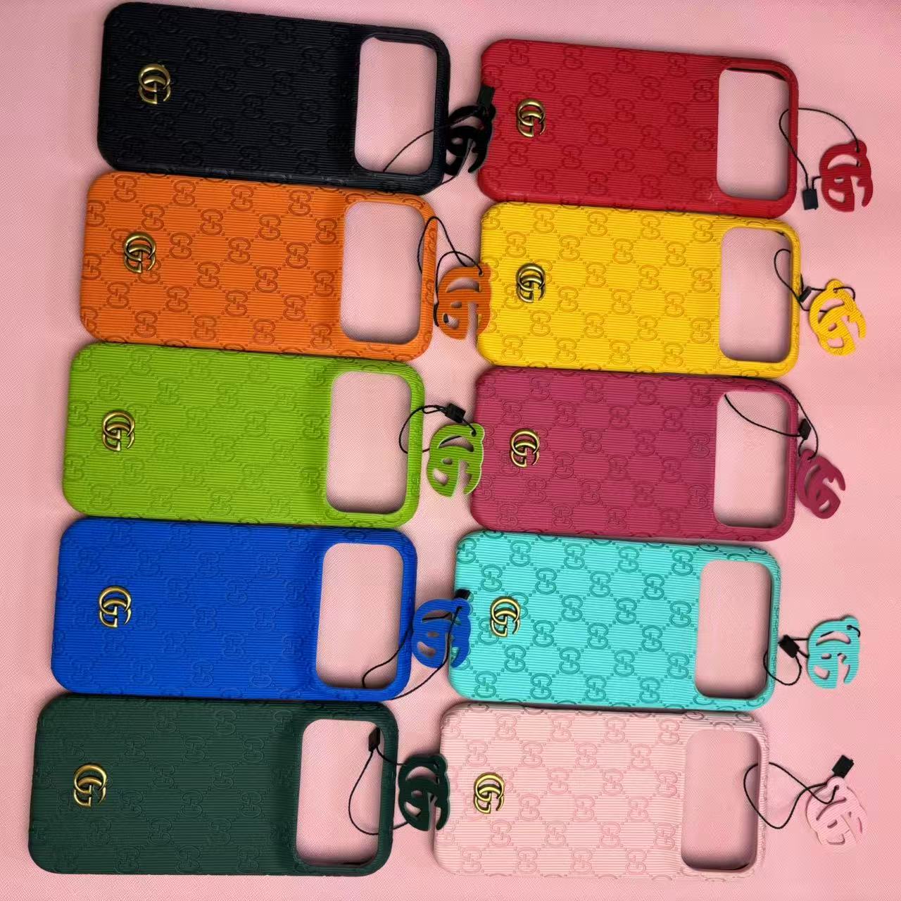 Gucci Embossed GG Ribbed iPhone Case with Logo Charm – iPhone 13 to 17 Pro Max