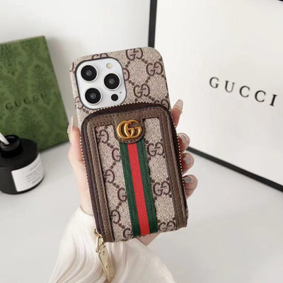 Your Everyday Carry with the Gucci Ophidia iPhone 15 Wallet Case
