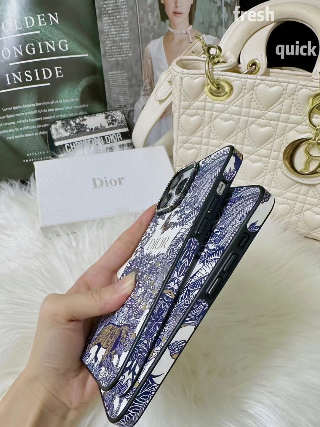 HypedEffect Floral Blue iPhone 15 Pro Max Cover