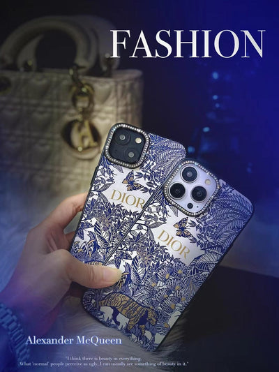 HypedEffect Floral Blue iPhone 15 Pro Max Cover
