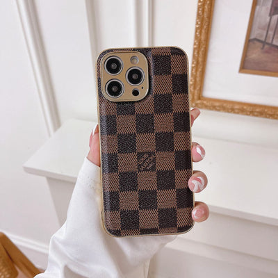 HypedEffect Iconic Louis Vuitton iPhone Cases - Timeless Luxury for iPhone 11, 12, 13, and 14 Pro Max