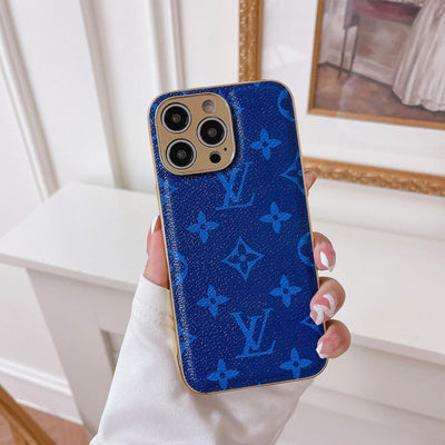 HypedEffect Iconic Louis Vuitton iPhone Cases - Timeless Luxury for iPhone 11, 12, 13, and 14 Pro Max