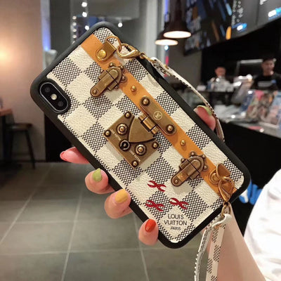 HypedEffect Leather Louis Vuitton iphone Case with straps