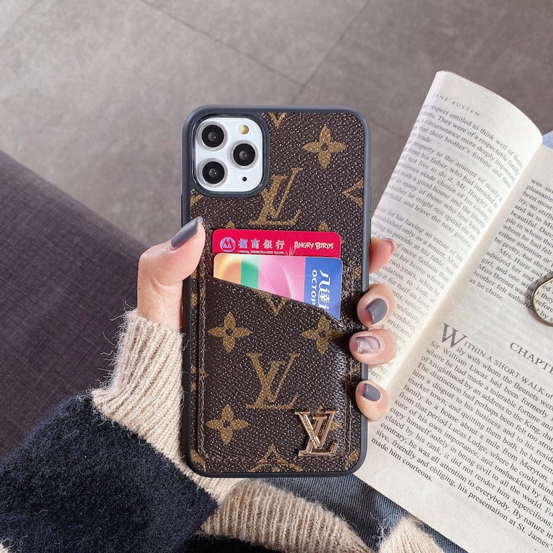 HypedEffect Louis Vuitton & Gucci iPhone Case Collection - Famous Patterns with Integrated Wallet