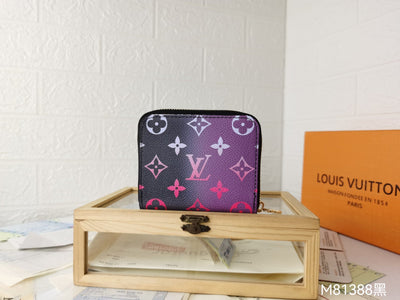 HypedEffect Louis Vuitton Leather Wallet With Zipper