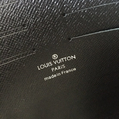 HypedEffect Louis Vuitton Monogram Canvas Pouch