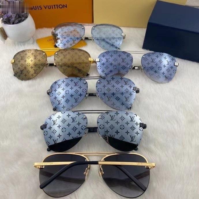 HypedEffect Luxurious Louis Vuitton Aviator Sunglasses