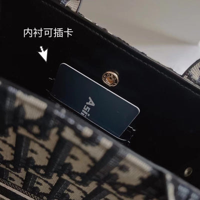 HypedEffect Luxury CD Women Phone Bag "Made In Paris"
