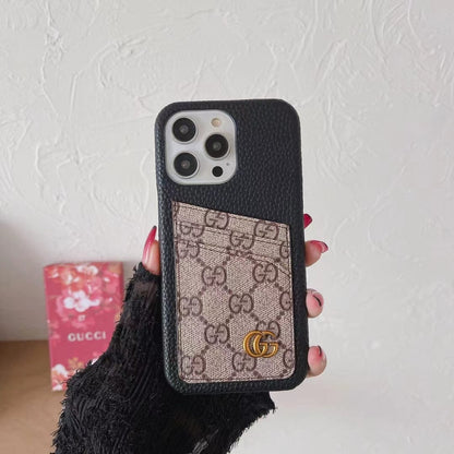 HypedEffects Embrace Italian Glamour: Introducing the gucci iPhone 17 Pouch Case