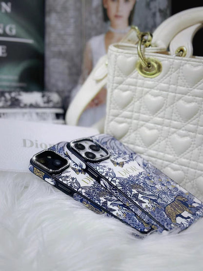 HypedEffects Floral Blue iPhone 15 Pro Max Cover