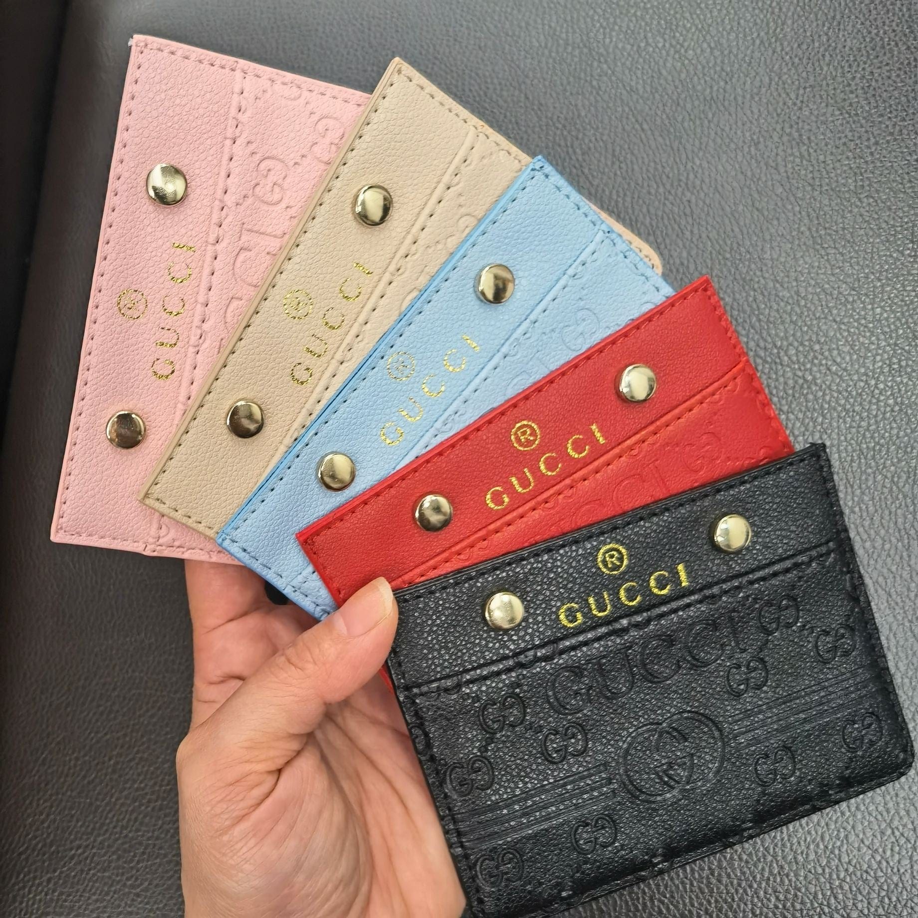 HypedEffects gucci Embossed Leather Card Holder Wallet