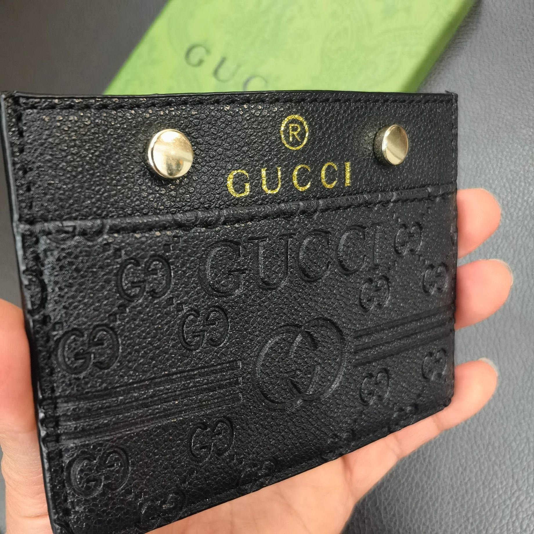 HypedEffects gucci Embossed Leather Card Holder Wallet