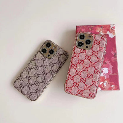 HypedEffects gucci Interlocking G Timeless iPhone 15 Case