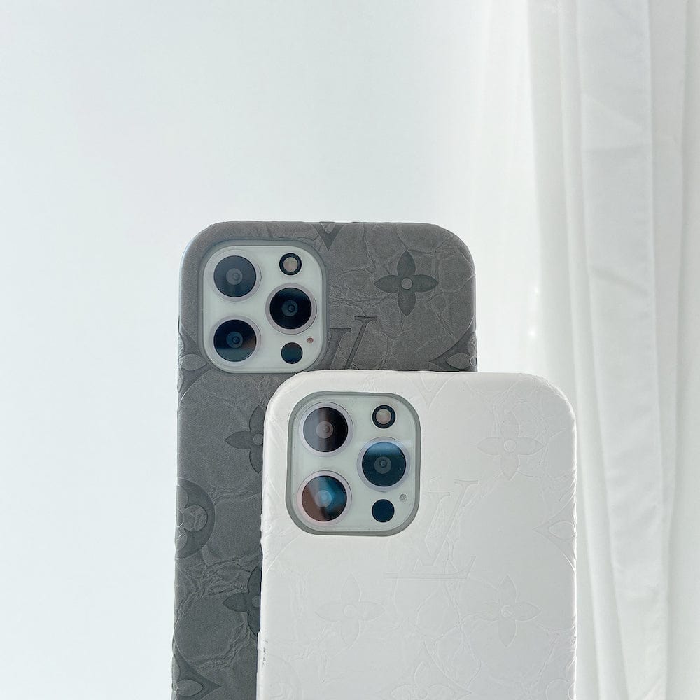 HypedEffects Leather louis vuitton iPhone 17 Cases