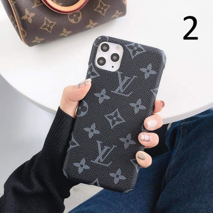 HypedEffects louis vuitton And gucci iPhone 17 Cases