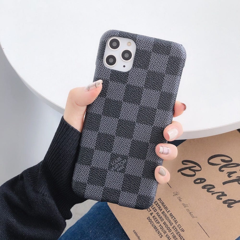 HypedEffects louis vuitton And gucci Iphone 17 Leather Case - More Designs
