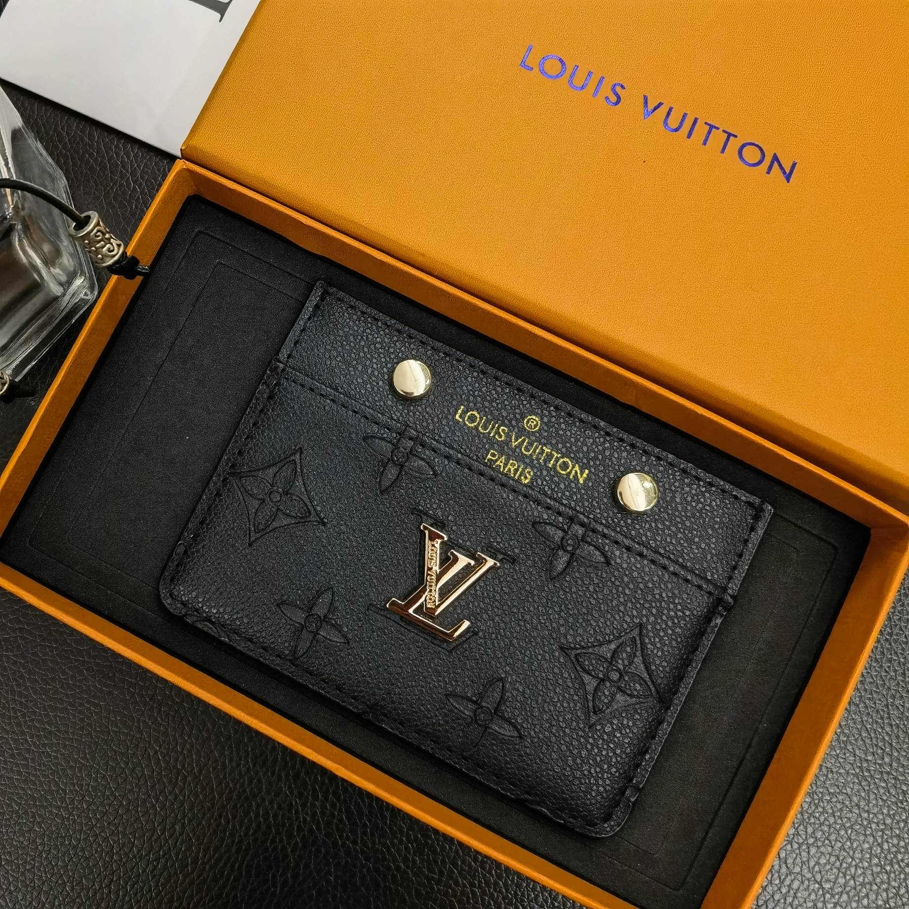 HypedEffects louis vuitton Colorful Leather Card Holder Wallet