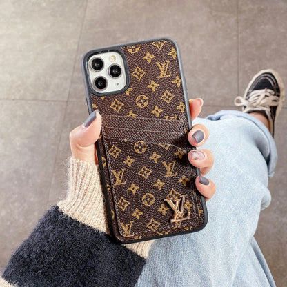 HypedEffects louis vuitton & gucci iPhone 17 Case Collection - Famous Patterns with Integrated Wallet