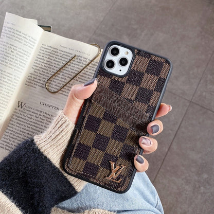 HypedEffects louis vuitton & gucci iPhone 17 Case Collection - Famous Patterns with Integrated Wallet