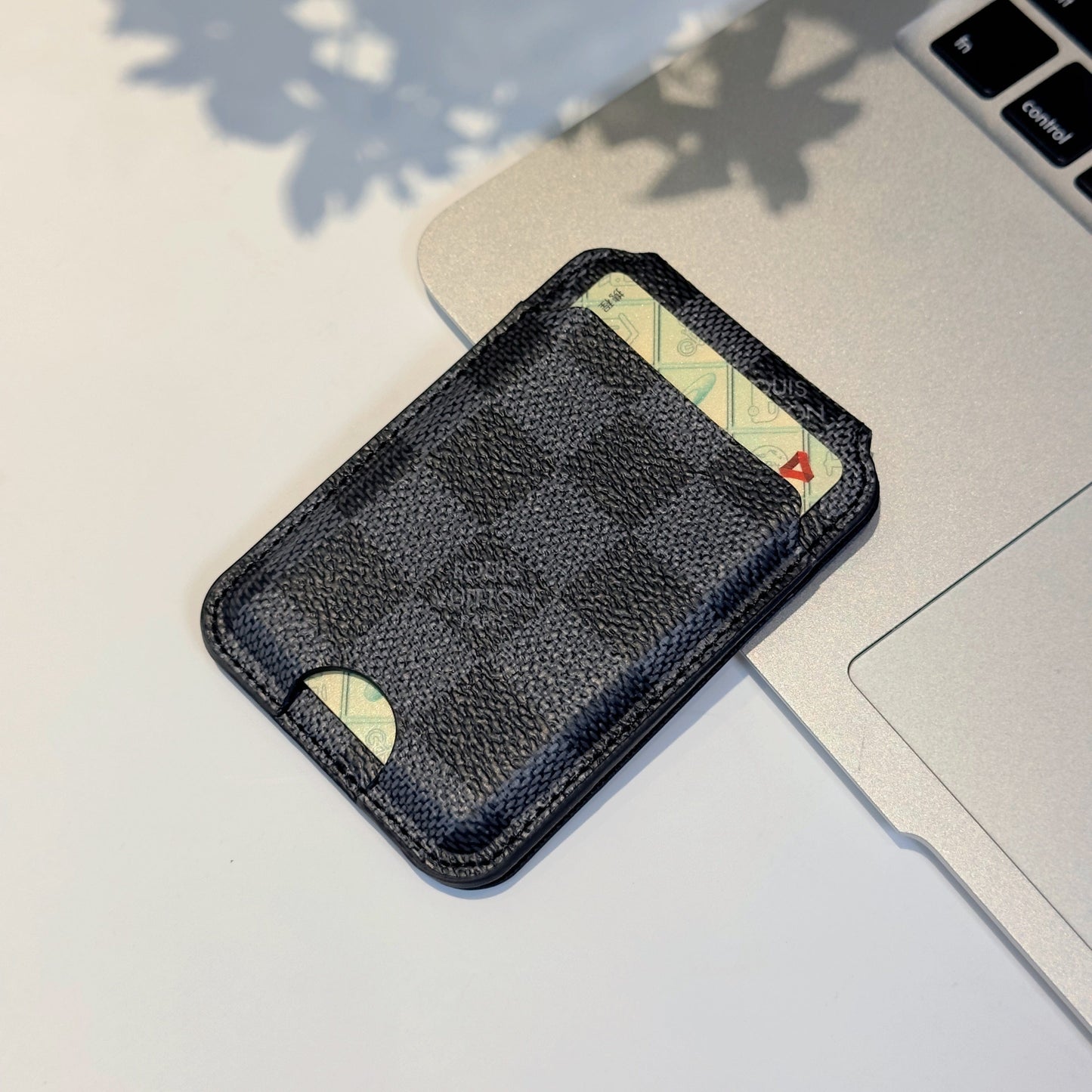HypedEffects louis vuitton Monogram Slim Wallet Card Holder