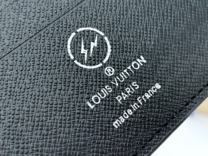 HypedEffects louis vuitton Monogram Wallet