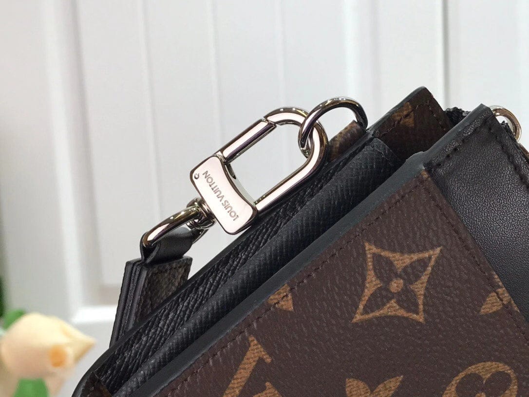 HypedEffects Luxury Monogram Wristlet Wallet