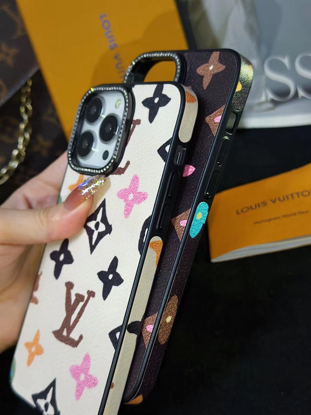 HypedEffects Stylish louis vuitton iPhone Case iphone 15, iphone 15Pro, iphone 15Pro Max