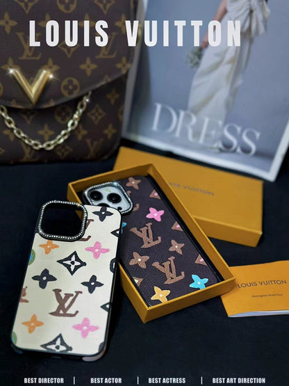 HypedEffects Stylish louis vuitton iPhone Case iphone 15, iphone 15Pro, iphone 15Pro Max